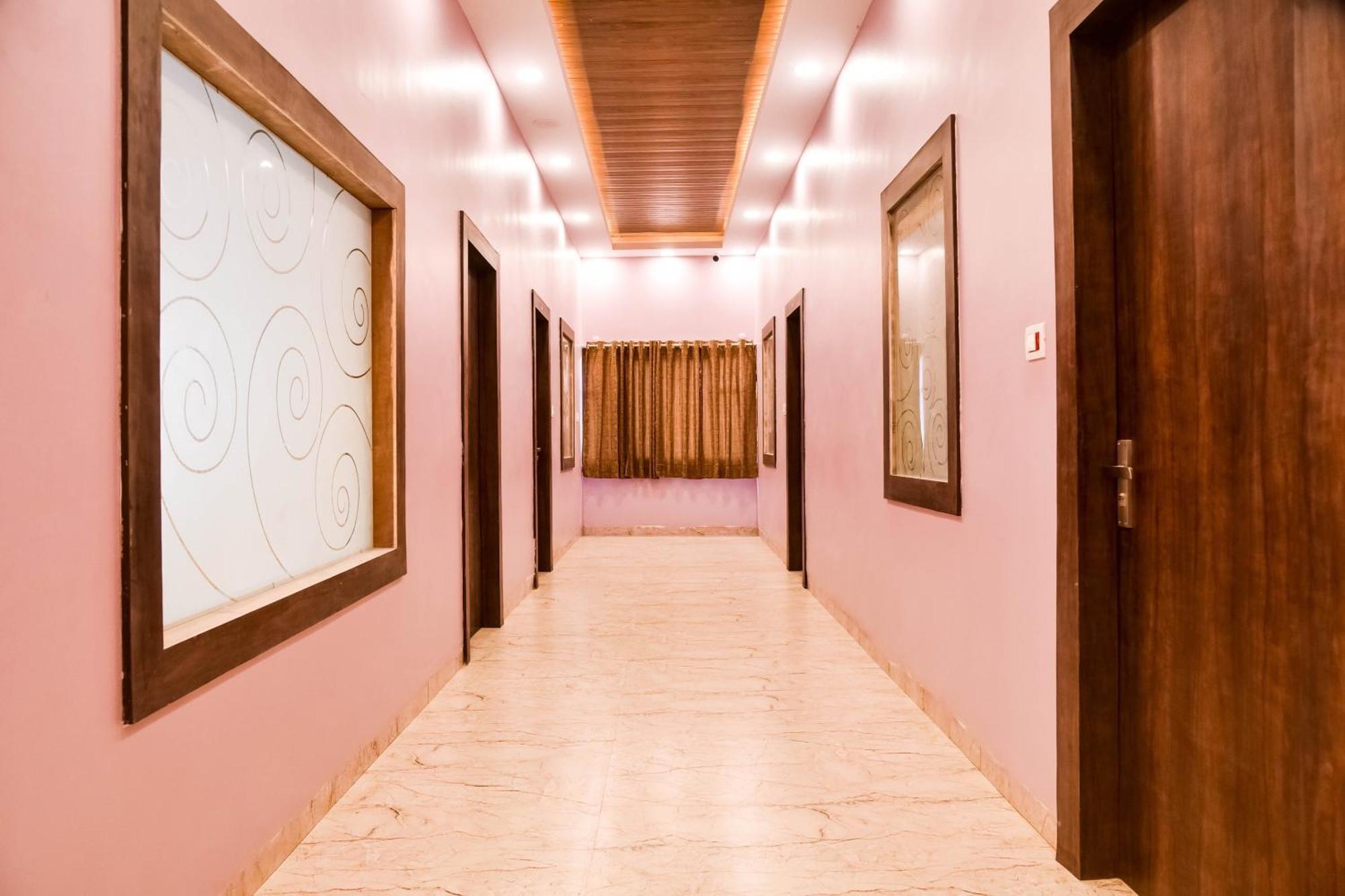 Hotel O Manglam Palace ボーパール エクステリア 写真