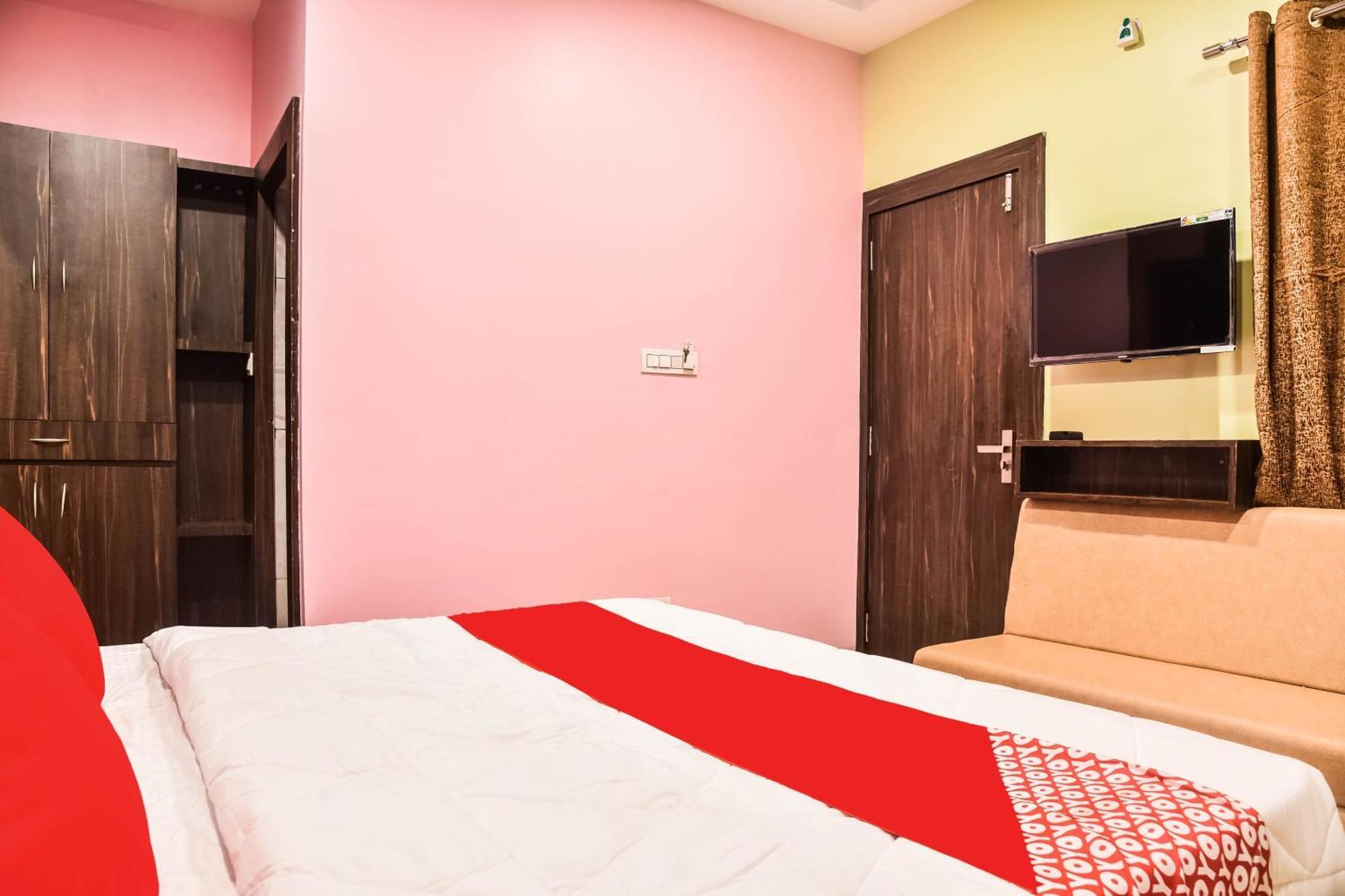 Hotel O Manglam Palace ボーパール エクステリア 写真