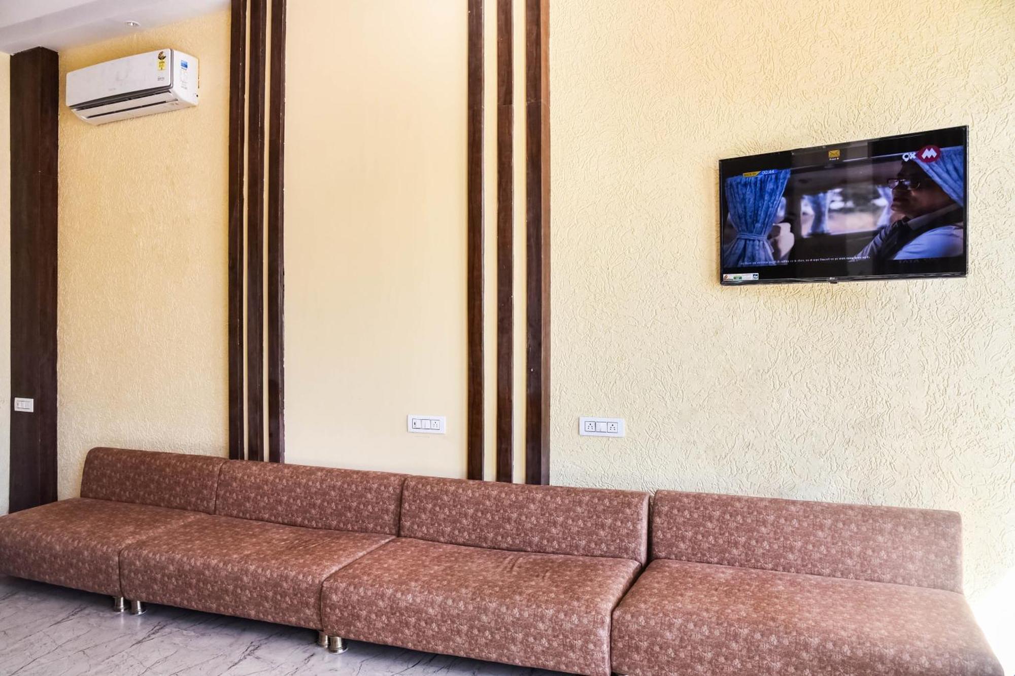 Hotel O Manglam Palace ボーパール エクステリア 写真