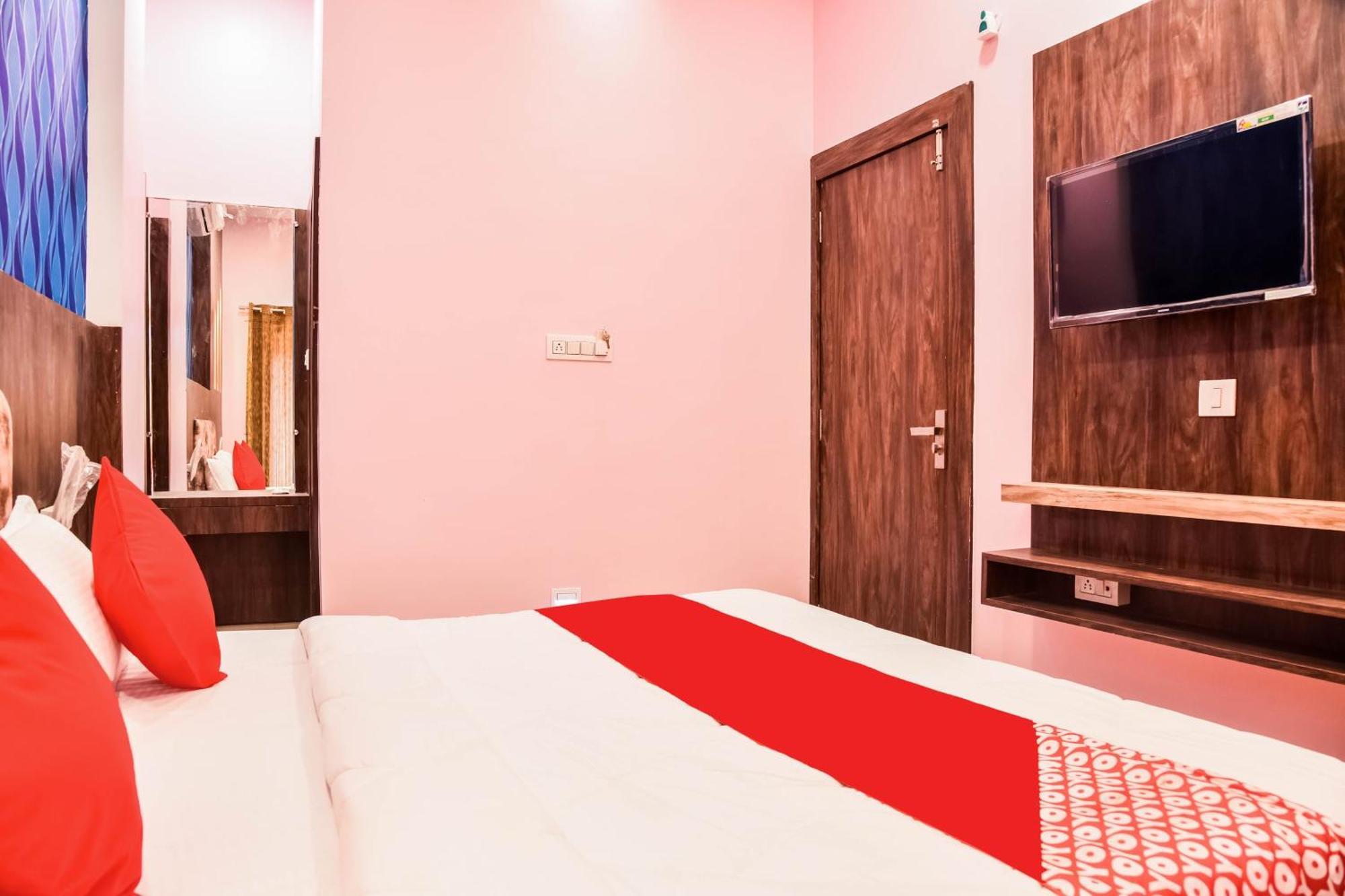 Hotel O Manglam Palace ボーパール エクステリア 写真